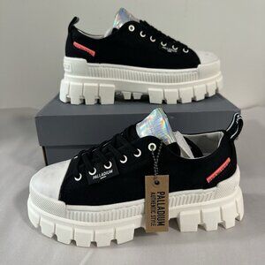Palladium Revolt Lo TX Platform‎ Women's Size 7.5 Black/Marshmallow Chunky Lug